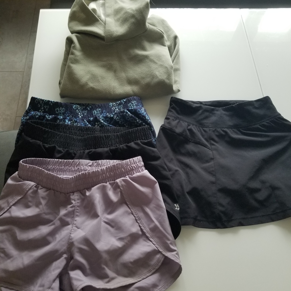 Girls All In Motion Ahletic Skorts and Shorts Bundle, Joggers, Hoodie Size Mediu